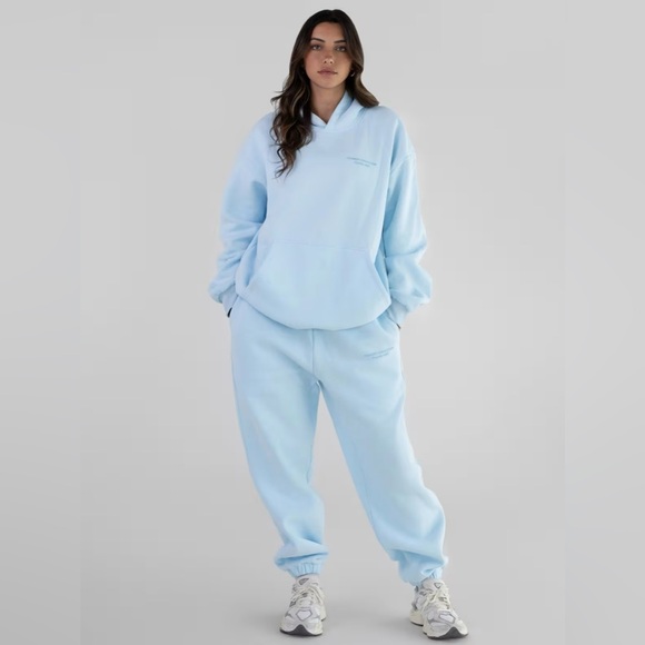 Comfrt Baby Blue Pastel Hoodie - S - Picture 3 of 12